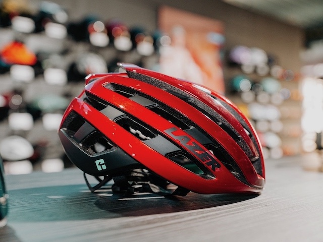 Lazer Sport社、安全でサステナブルなサイクリング・ヘルメット技術KinetiCoreの開発にSiemens Xcelerator製品ポートフォリオを採用