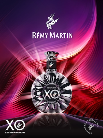 光の中へ踏み出す、新たな夜の物語　レミーマルタン XO ナイト 数量限定発売